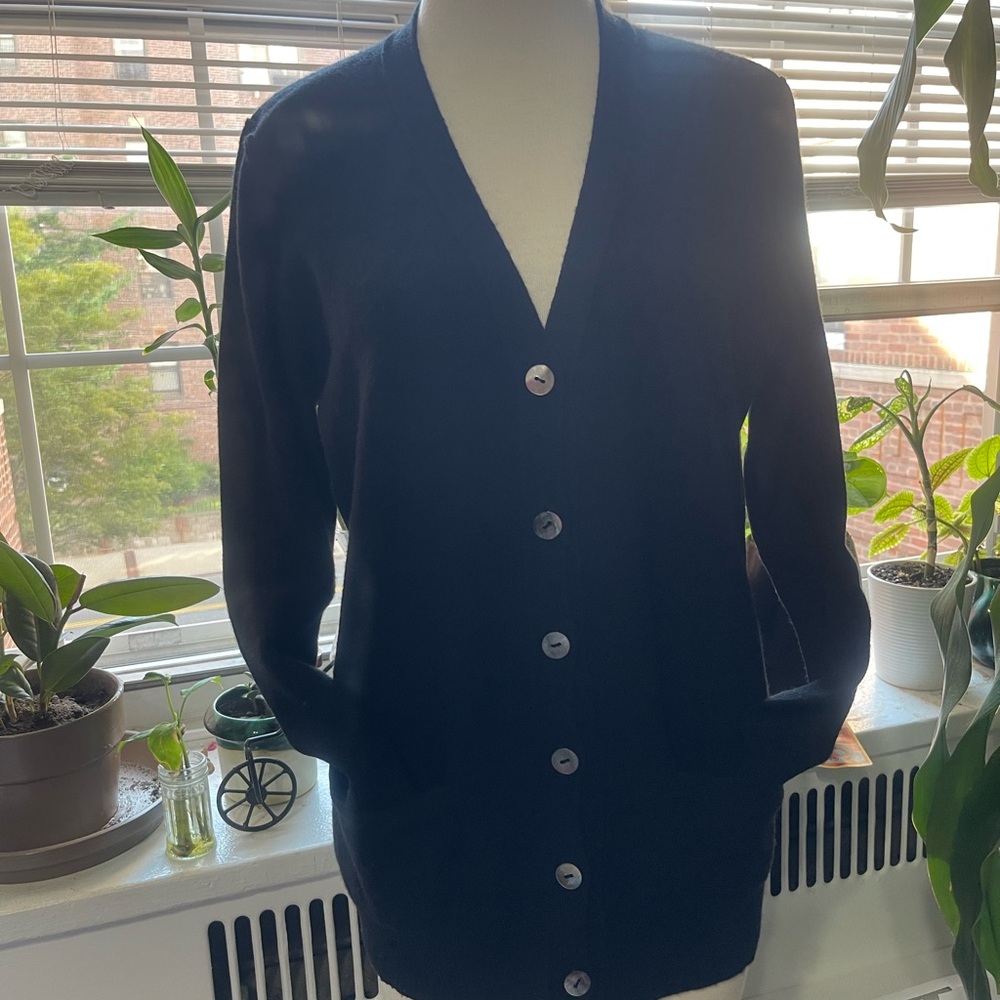 New Scotland Cashmere sweater